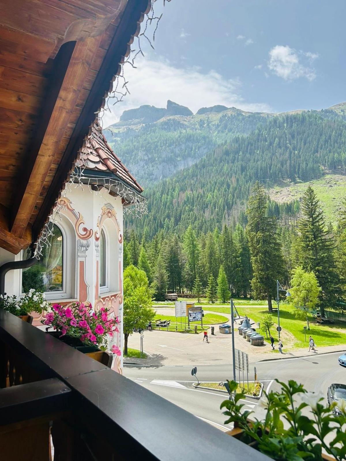 Hotel El Ciasel Canazei Exteriér fotografie